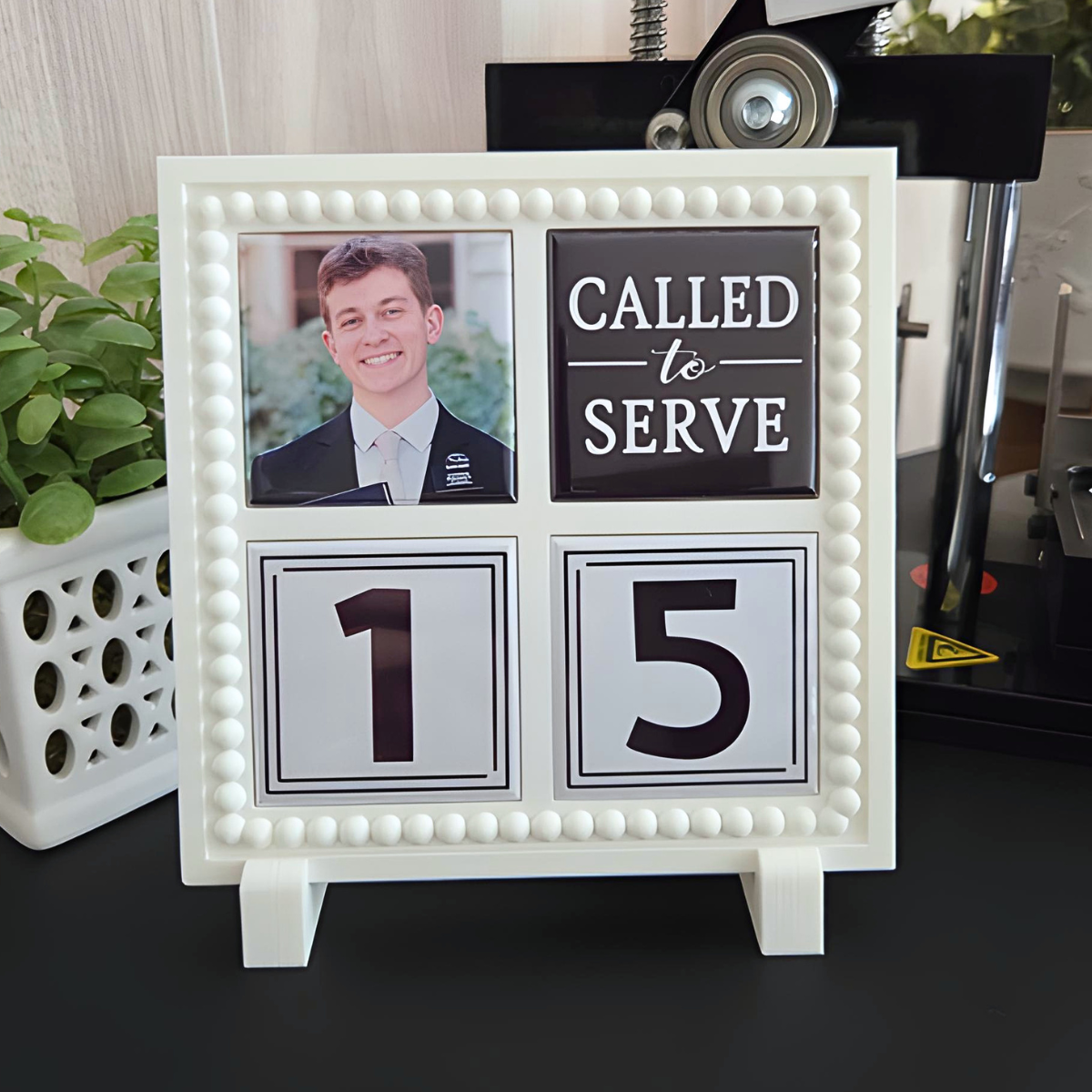 {Missionary Countdown} 2x2 Square Magnetic Frame & Magnets