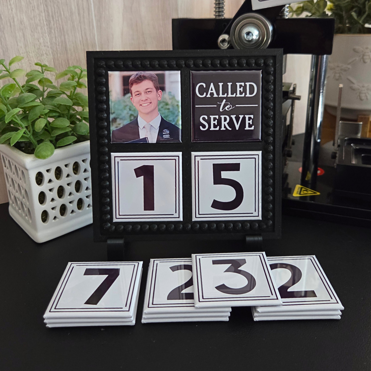 {Missionary Countdown} 2x2 Square Magnetic Frame & Magnets