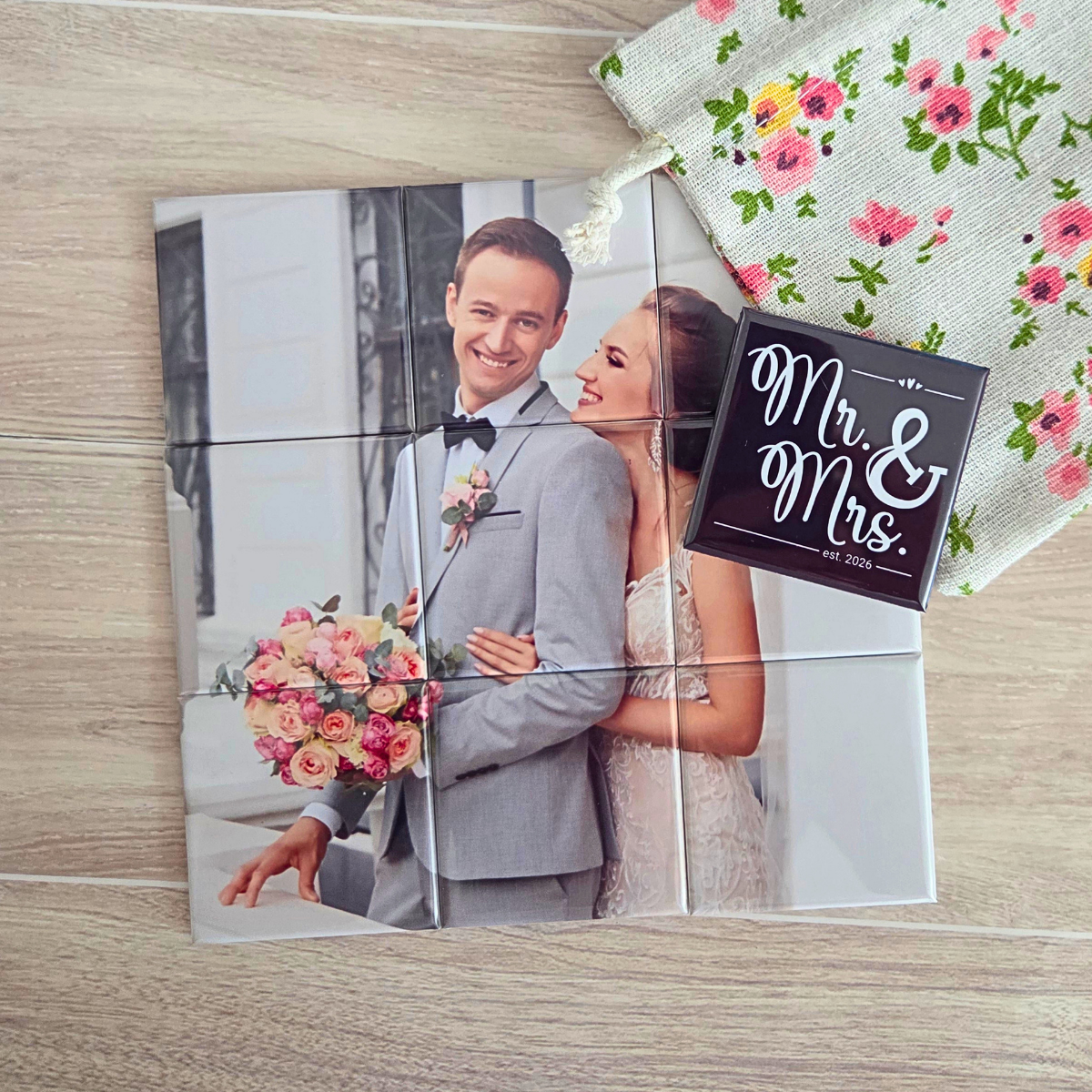 Wedding Gift Box with Puzzle (9 Magnets)