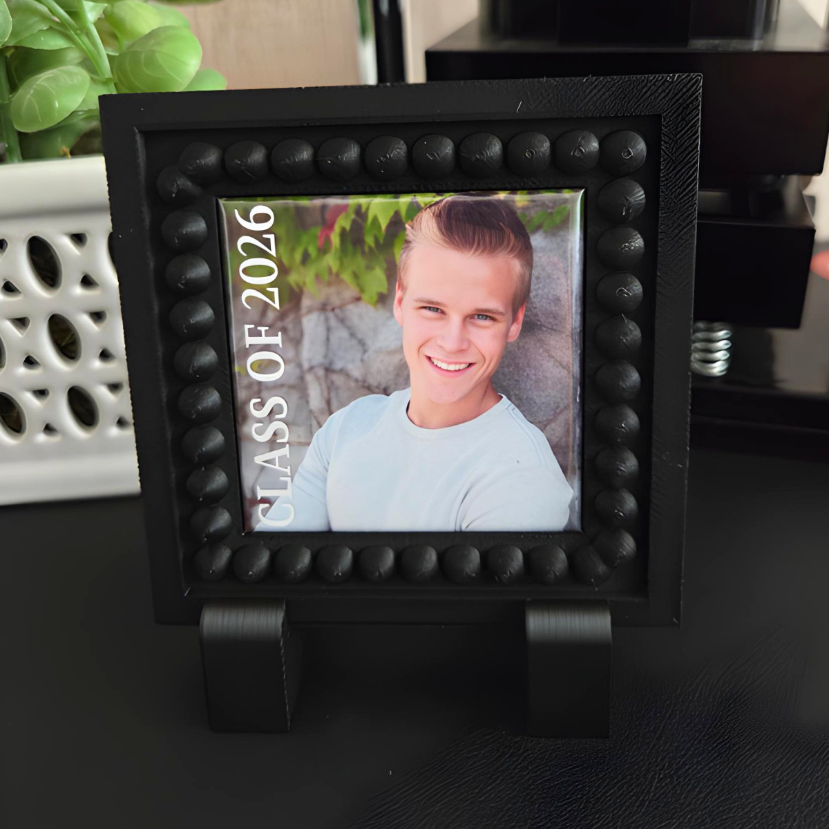 {GRADUATION BUNDLE} 2" Square Magnetic Frame  & Single Magnet