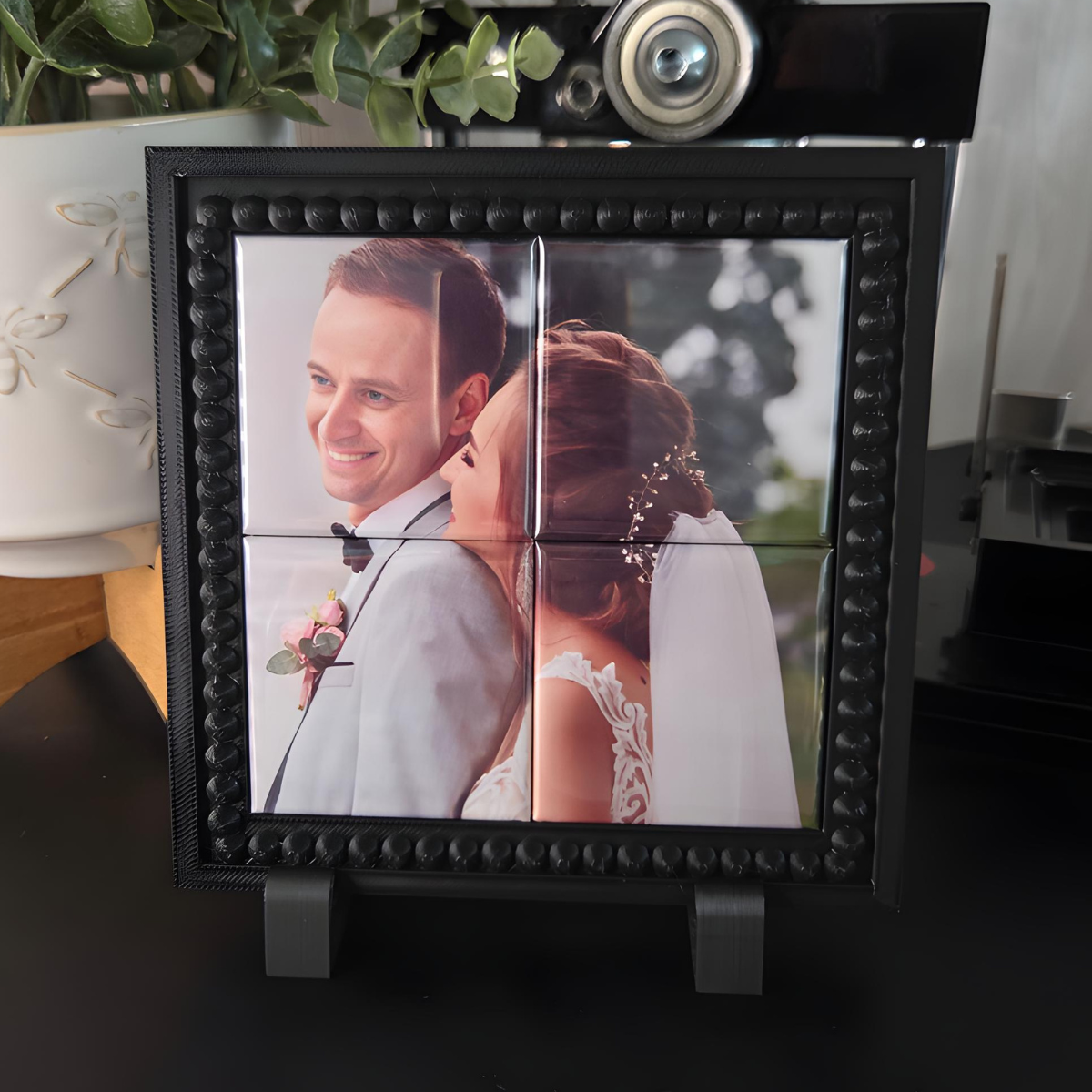{BUNDLE} Mini Magnetic Photo Puzzle & Frame - 4 Magnets